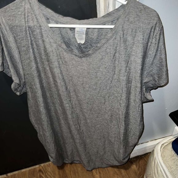 I’m selling shirts,size M-L - Picture 7 of 10